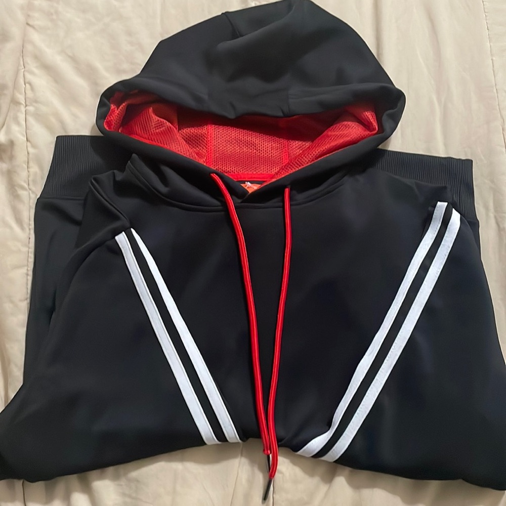 Mens Sweater - Size Medium